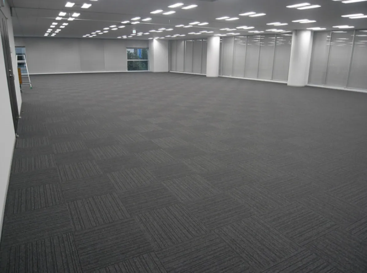 株式会社インテリアすゞき