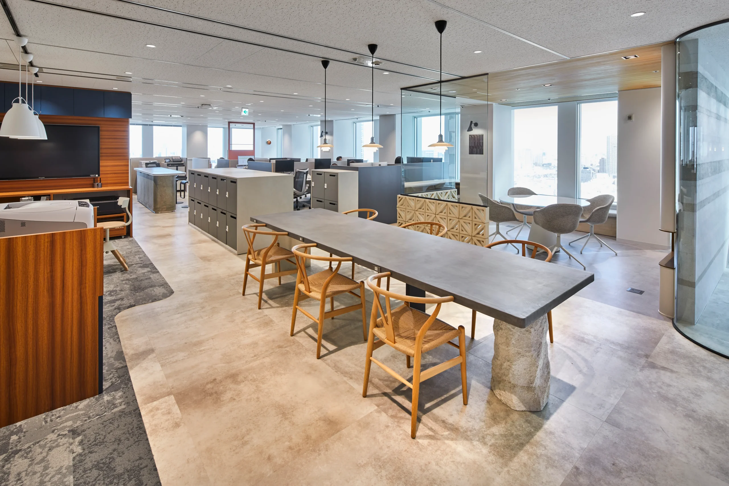 株式会社アーバンプラン　内装工事ラウンジ事例