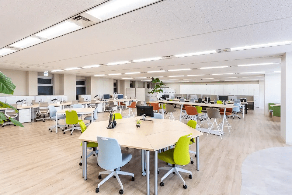 必要に応じて働く場所を選べるオフィス　株式会社ちとせ研究所様