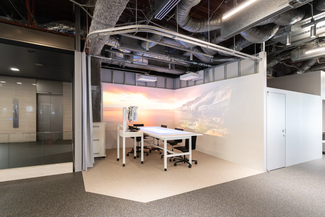 中央復権コンサルタンツプレゼンブース